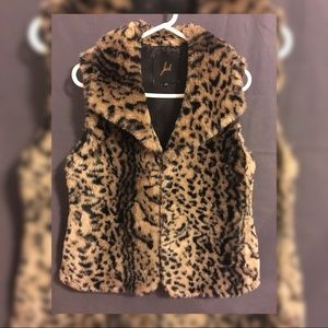 Faux Fur Cheetah Vest
